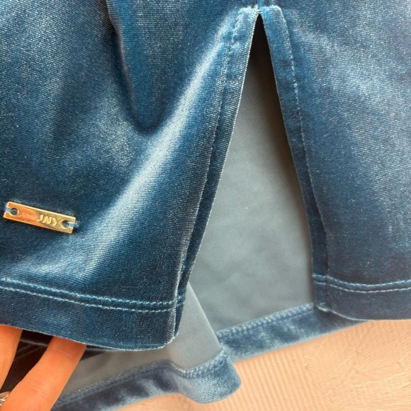 Jones New York Signature Cowl Neck Velvet Long Sleeve Top in Blue Small - Picture 5 of 9